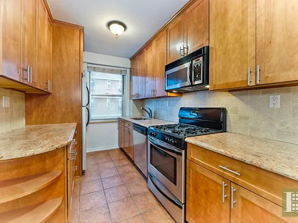 570 Grand Street image 1 of 8