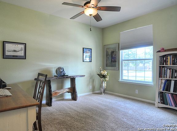 5th image of 125 Rosewood Cv