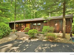 7 Rise Rd, New City, NY 10956