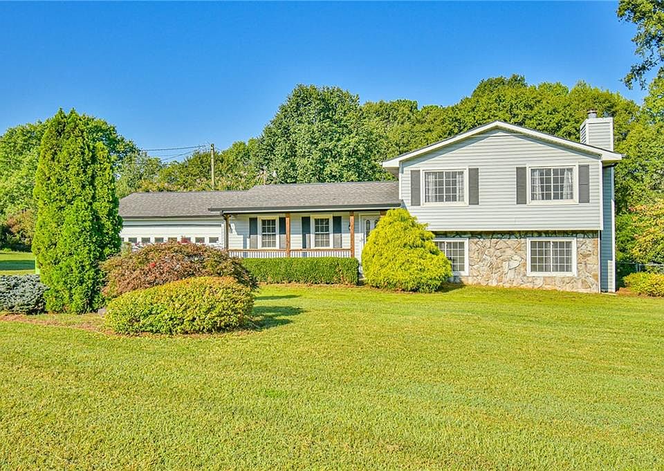 1st image of 78 Grayson New Hope Rd