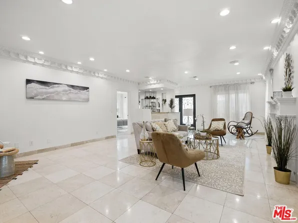 482 S Sherbourne Dr, Los Angeles, CA 90048