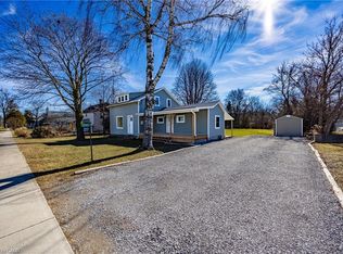 100 Queen St E, Norfolk County, ON N0E 1P0