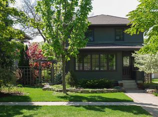 124 17th Pl S, La Crosse, WI 54601