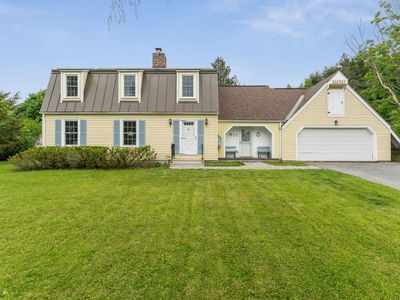 17 Brook Drive, Burlington, VT, 05408