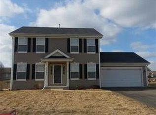 7268 Thomas Dr, Loves Park, IL 61111