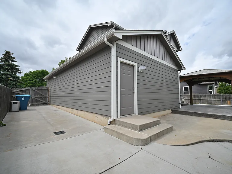 11863 E 118th Pl — Photo 30