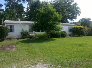456 Lakeview St, Mary Esther, FL 32569