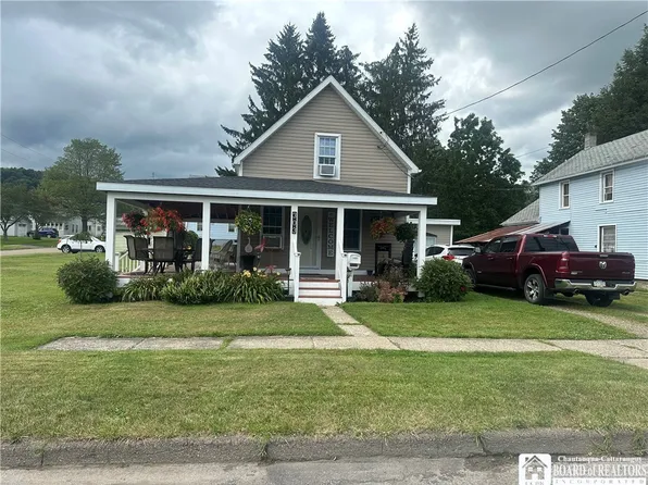 303 E Connell St, Olean, NY 14760