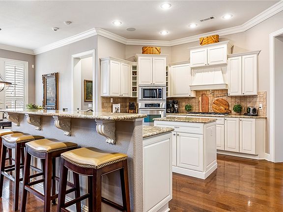 3rd image of 2306 The Peaks Blvd