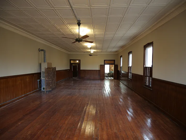 123 N Sale St #3 — Photo 29