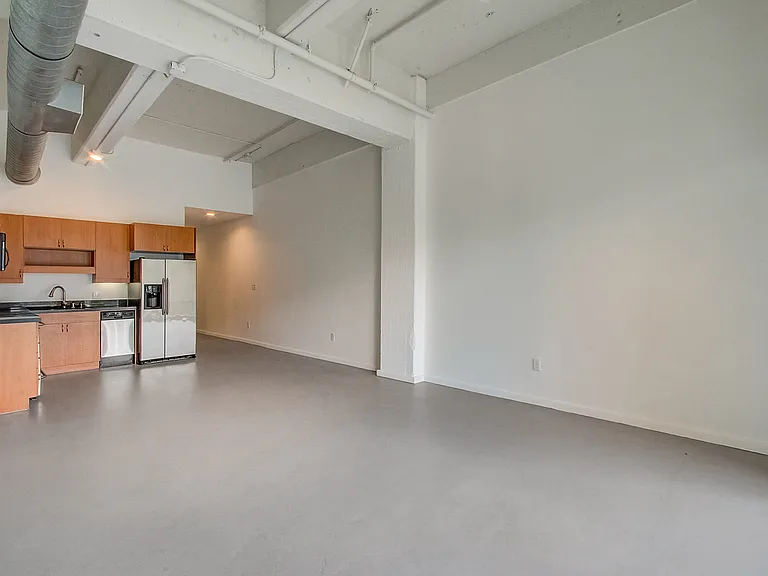 Packard Lofts — Photo 48