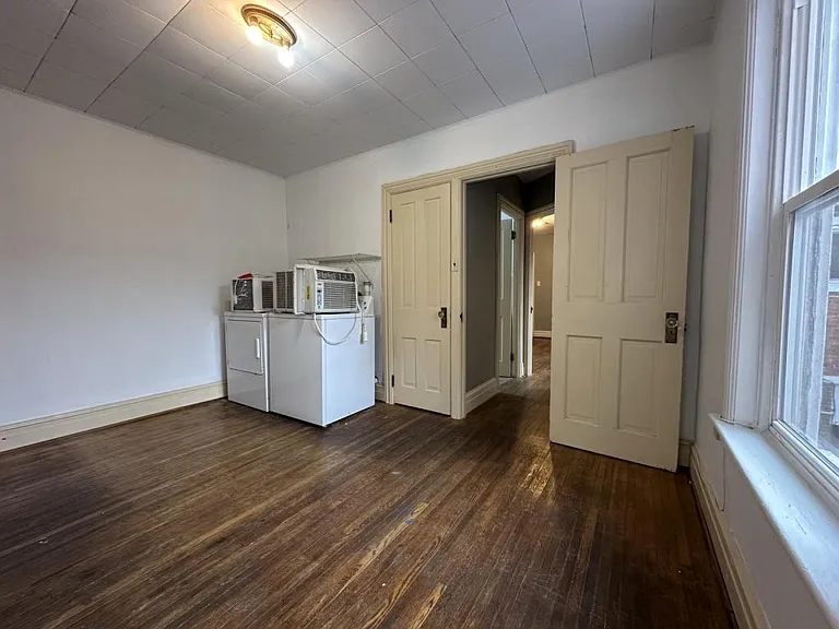 809 Chestnut St — Photo 13