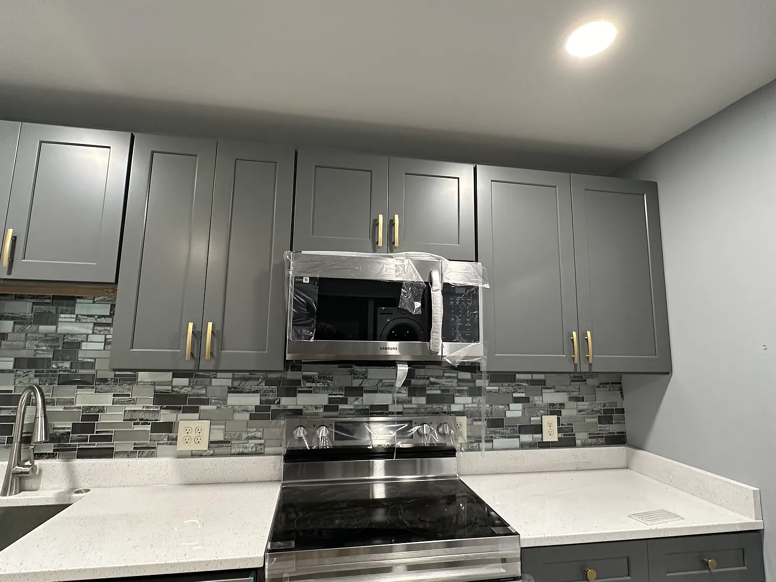 2 bed, 1.5 bath, 900 sqft, $1,500 — Photo 4