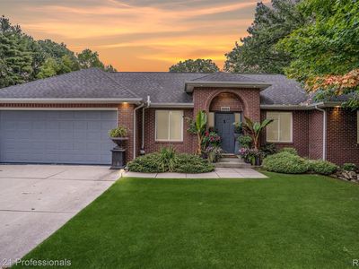 3285 Norton Lawn, Rochester Hills, MI, 48307