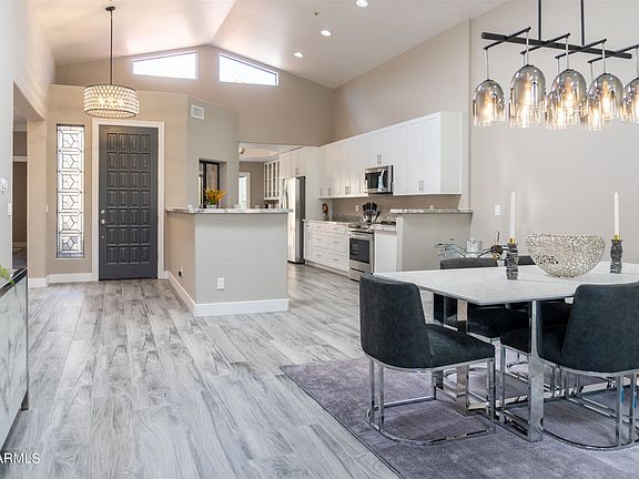 2nd image of 8613 N 84th Pl