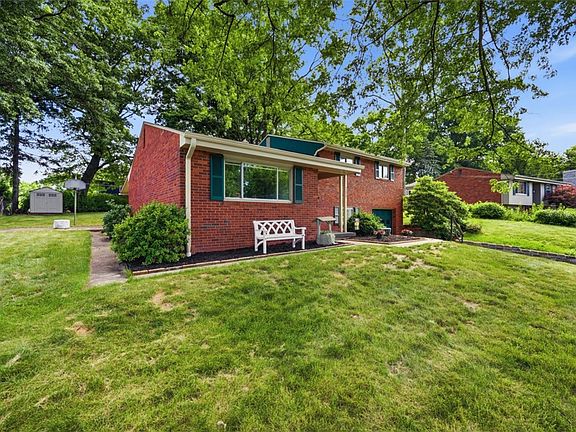 3rd image of 1277 Star Ridge Dr