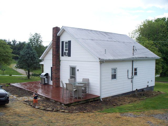2nd image of 504 Bristletown Rd