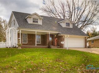 325 Celesta Dr, Toledo, OH 43612