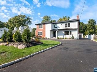 185 E Northfield Rd, Livingston, NJ 07039