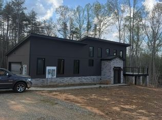 623 Richardson Rd, Keysville, VA 23947