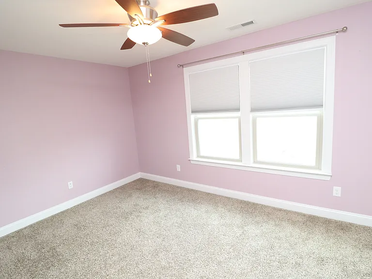 1428 Providence Green Ln — Photo 29