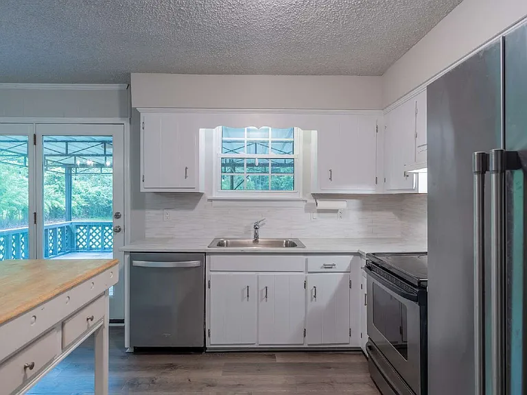 207 Whitnel Dr — Photo 19
