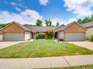 3205 Leverett Ct, Alton, IL 62002