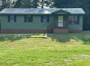 113 James Speed Rd, Collins, MS 39428