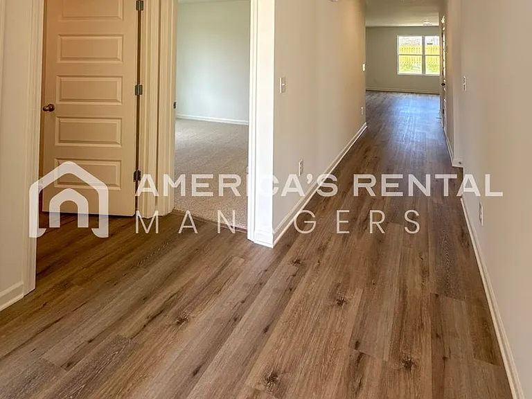 3808 Water Lily Ln — Photo 6