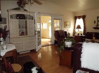 217 Sommerset Dr SE, Rio Rancho, NM 87124