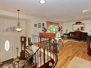 9 Hedwig Ave, Denville, NJ 07834