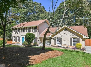 2209 Mountain Creek Dr, Stone Mountain, GA 30087
