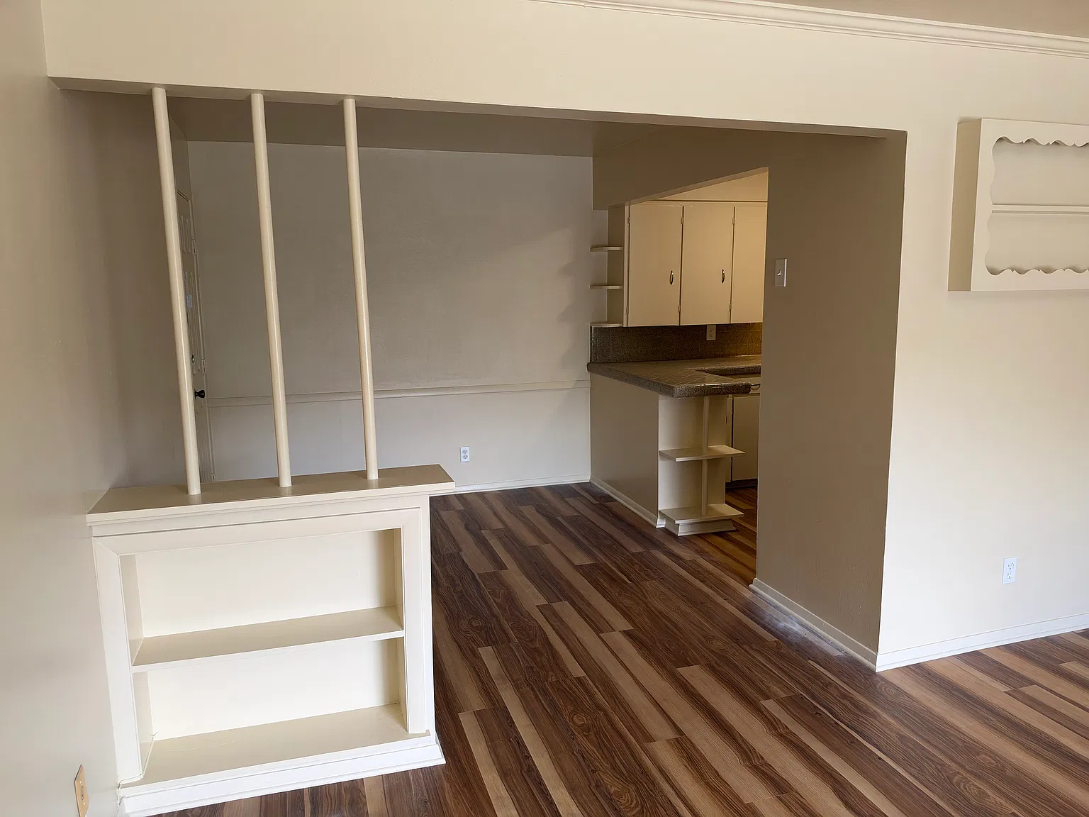2 bed, 945 sqft, $1,450 — Photo 2