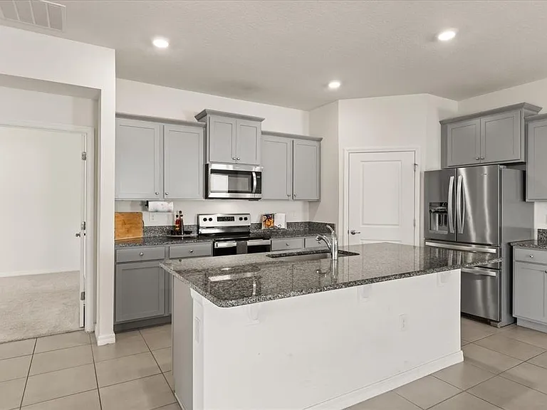 8104 Penrose Pl — Photo 16