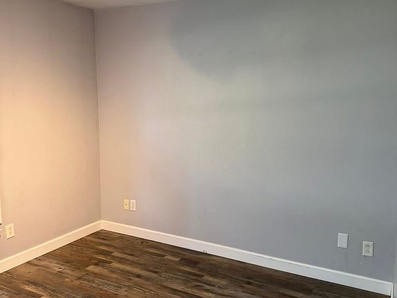 4th image of 2763 Ridgeway Dr