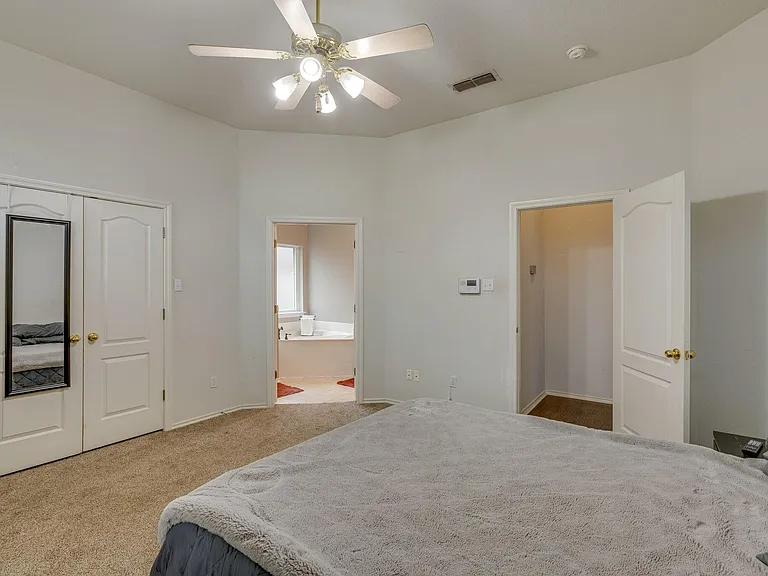 9005 Tyne Trl — Photo 17