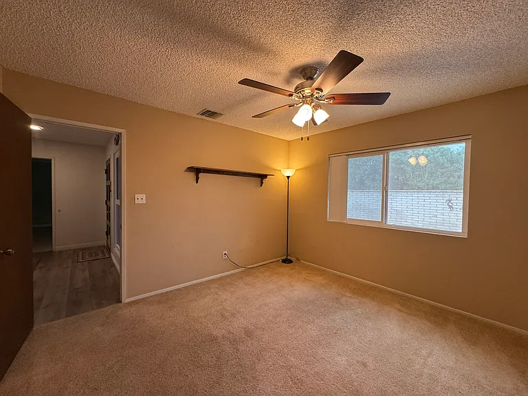 1464 Riverfront Dr — Photo 23