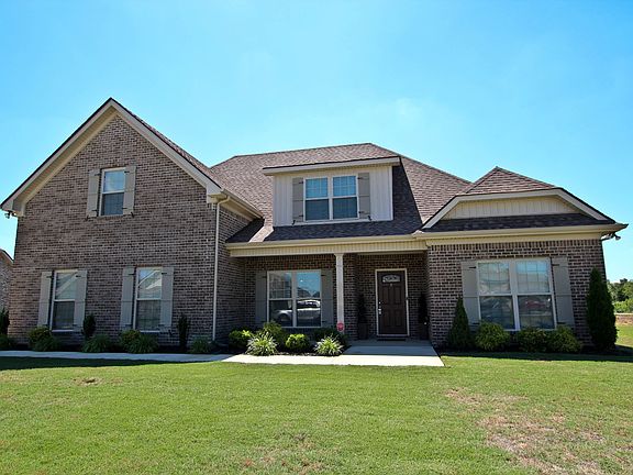 2nd image of 2912 Firerock Dr