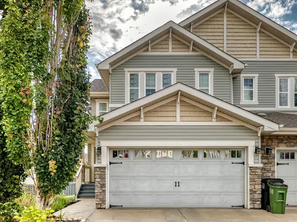 4904 214th St NW, Edmonton, AB T6M 0K6