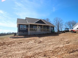 2447 Hutchings College Rd, Sparta, TN 38583