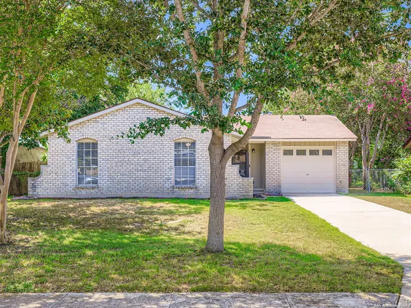 316 Nell Deane Blvd, Schertz, TX 78154