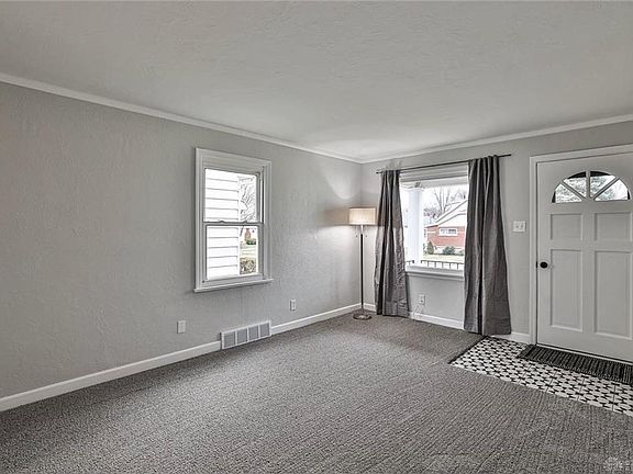 2nd image of 1849 Fauver Ave
