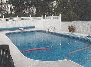 83 English Rd, Round Lake, NY 12151