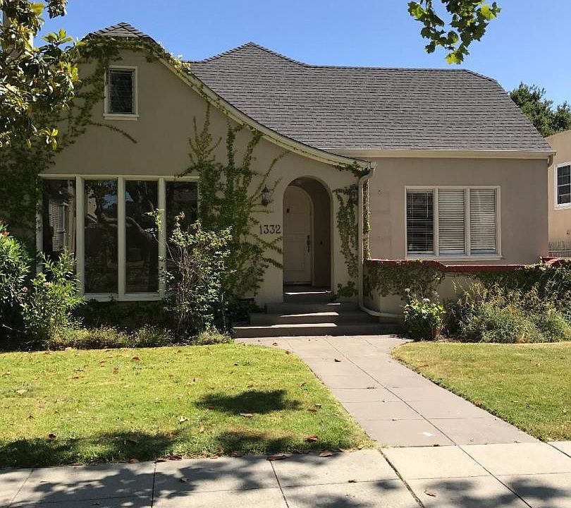 1st image of 1332 De Soto Ave