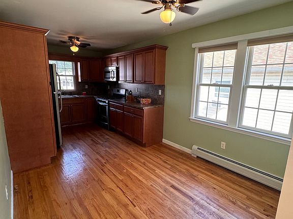 5th image of 70 William Ave Floor 2