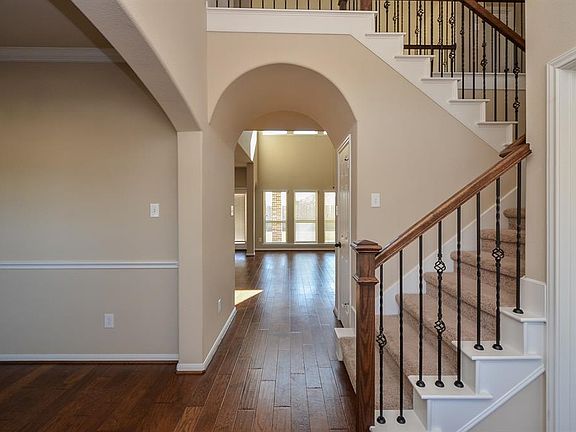 5th image of 29303 Crested Butte Dr