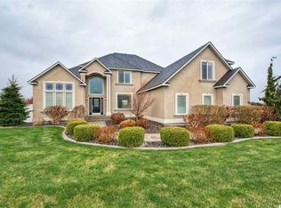 101402 E Ridgeview Ct, Kennewick, WA 99338