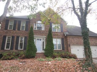 4613 Foxbridge Cir, Lexington, KY 40515