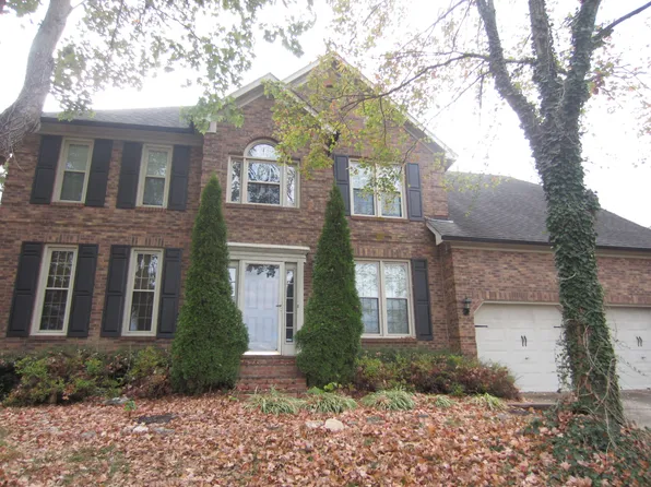 4613 Foxbridge Cir, Lexington, KY 40515