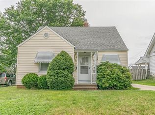 9711 Park Heights Ave, Garfield Heights, OH